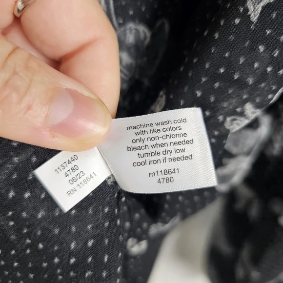 Lane Bryant #1137440 Sheer Ruffled Button-Down Chiffon Top NWT - Picture 12 of 13